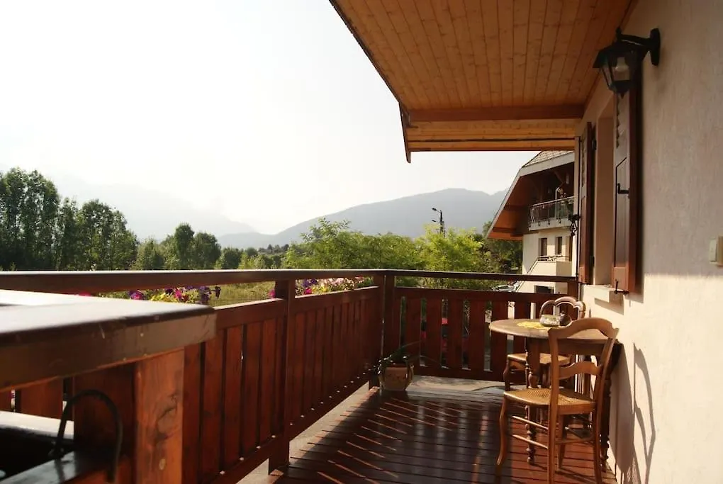 B&B Le Sourire Du Lac Sevrier 0*,