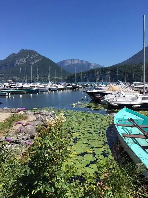 B&B Le Sourire Du Lac Sevrier 0*,  France